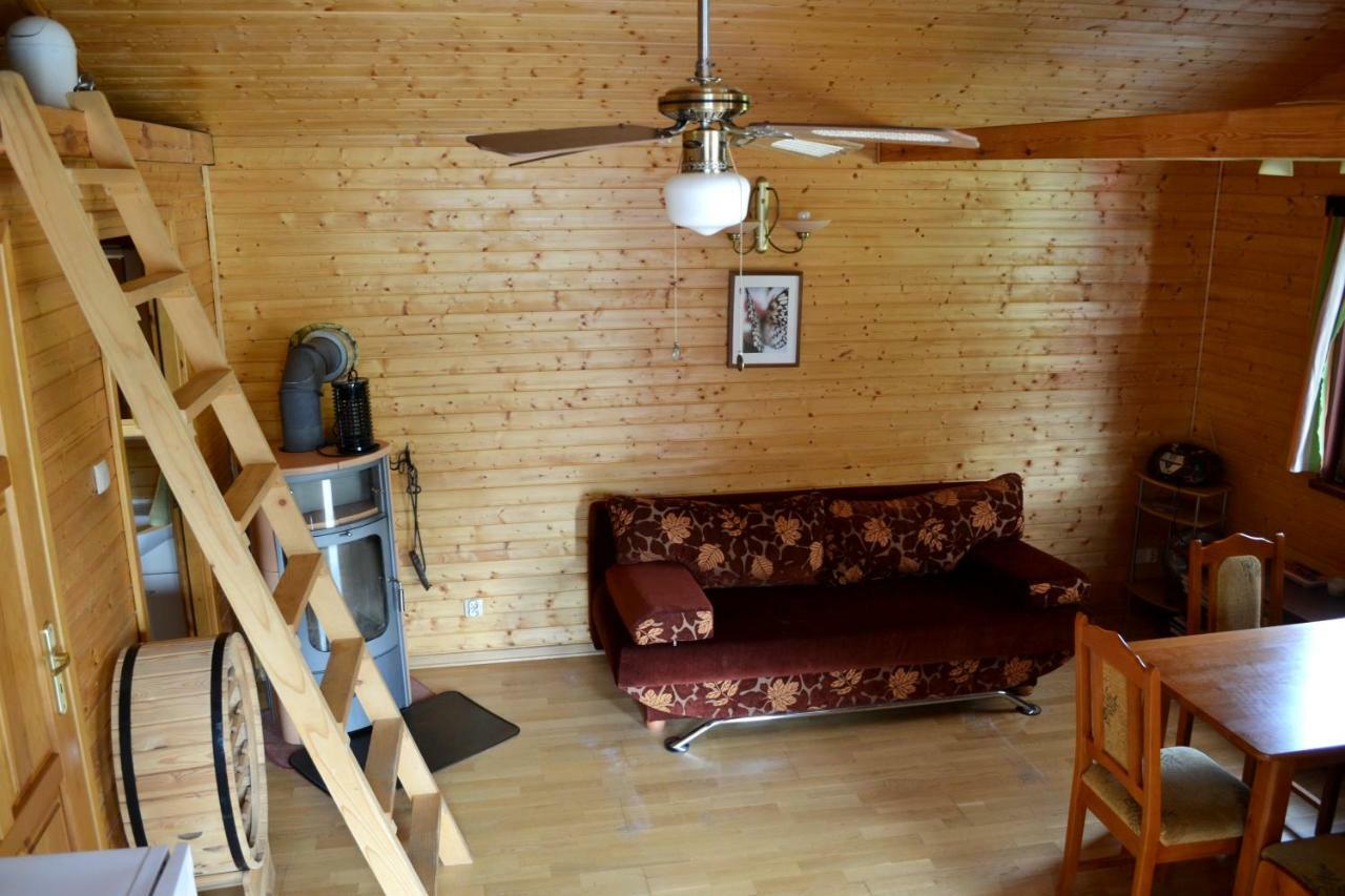 Mazurskie Chatki Mrągowo Exterior foto